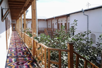 Гражданка Франции открыла гостевой дом в Бухаре